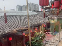 -小龙翻大江文化火锅(宽窄店)