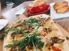 -必胜客(上海新南方商城PH店)