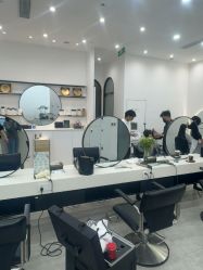 -梳蕾娜 HAIR SALON