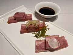 镇江肴肉-八分饱·西津会(西津渡店)