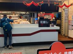 -肯德基(南京站A2检票口楼上)