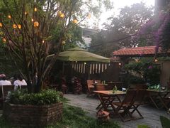 -Lam Vien Restaurant