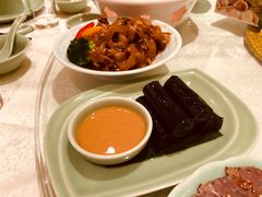 -锦粤宫·融合粤菜(上海金沙江店)