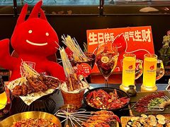 -何师烧烤Pro ·江湖川菜·小龙虾·精酿啤酒(太古里旗舰店)