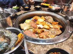 -钱小主·自助回旋烤肉火锅餐厅(东方新天地店)