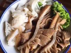 -东镇老火锅(长春路首店)