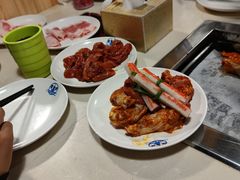 -爱客得牛排海鲜烤肉·火锅自助(春熙路黑金好店)