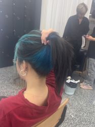 -藤野造型·烫·染发型设计店
