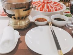 -胡记饭店(保工街店)