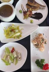 -爱陪伴尊享月子中心(国际店)