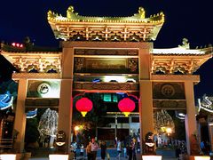 -绳金塔