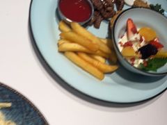 -阿妮叶李(光谷世界城店)