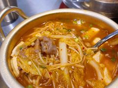 泡菜肥牛汤-本炙炭烤·蒲烧活鳗料理店(金沙洲店)