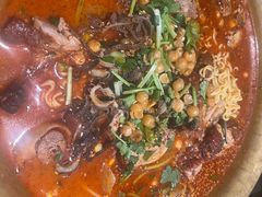 -张翻越·川渝冒菜·武汉黑鸭煲(城北万象城店)