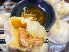 -老上海食惠裡小籠包生煎包