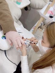 -花系美·美甲美睫精品店