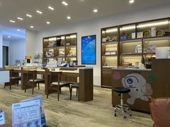 -三目眼镜·蔡司视觉合作店(青浦宝龙店)