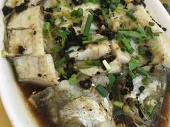 豆腐蒸鱼-台山美食一绝阿四台山黄鳝饭(阿四创作店)