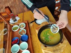 -桥香园过桥米线(国贸店)
