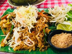 -Jungle Kitchen