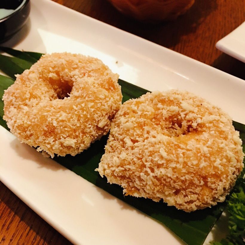 「金钱虾饼」,两只虾饼正好一人一个,厚实很q弹,感觉比另一家必吃榜的