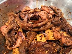 -嘎嘎鸭下巴·爆辣干锅(明教寺店)