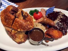 脆皮烤猪肘特写-Ambra Haus琥珀屋精酿餐厅(宝山店)