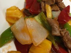 菠萝牛肉-成记海鲜粥(意大利风情街店)