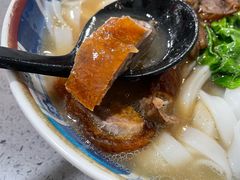 烧鹅濑粉-三鄉濑粉·铭珠粥粉