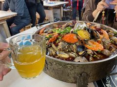 -老东镇啤酒屋海鲜加工·蒸汽海鲜·海鲜烧烤(台东店)