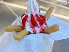 草莓之旅-CACOO CHURROS 咔酷吉事果(佛山天虹店)