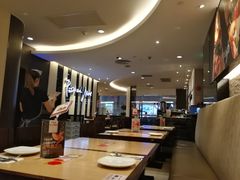 大堂-必胜客(WOW中心城店)