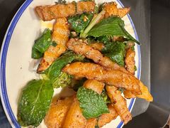 -云阿蛮云南生烫牛肉米线(奉贤路店)