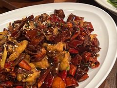 -肆海小川菜酒馆Wine Bistro (青年路店)
