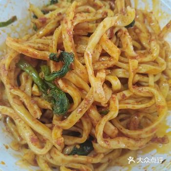 中午吃了个饱，干劲满满！