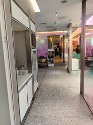 -丁和李朴美发沙龙