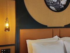 -万泊酒店(长沙五一广场国金中心店)