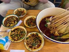 -拈签一笑黄牛肉辣卤串串
