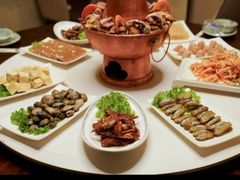 -鑫渔港海鲜本地菜·山海关浑锅(东戴河店)