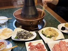 -楼外楼大刀肉传统火锅(西安大路店)