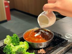 番茄红烩味汉堡肉-肉肉大米(金虹桥店)