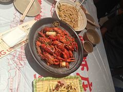 -肥肥虾庄·金牌油焖大虾(杨园滨江时代walk店)