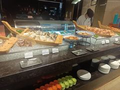 -惠州皇冠假日酒店·西餐厅·自助餐厅