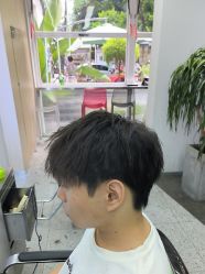 -D.G造型·烫发染发接发