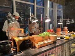 -美食汇·海鲜自助餐·家庭聚会·商务宴请(青秀万达文华店)