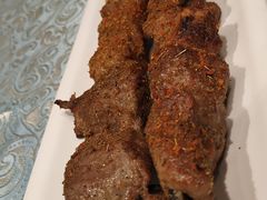 戈壁滩红柳烤肉-巴扎美食·新疆菜·西域歌舞表演餐厅(新疆大厦店)
