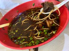-小龙大肉面馆