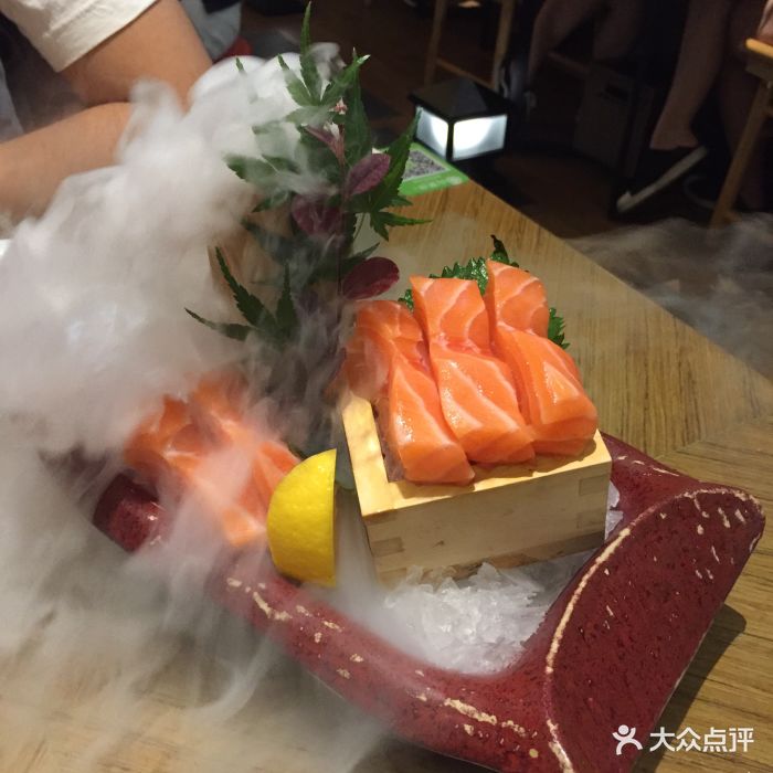 山葵伴wasabi sushi寿司(环球港店)厚切三文鱼图片 第1225张