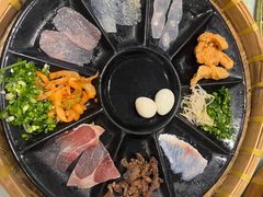 -老国贸云南传统过桥米线(滇池店)