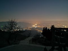 -鬼笑石后山停车场